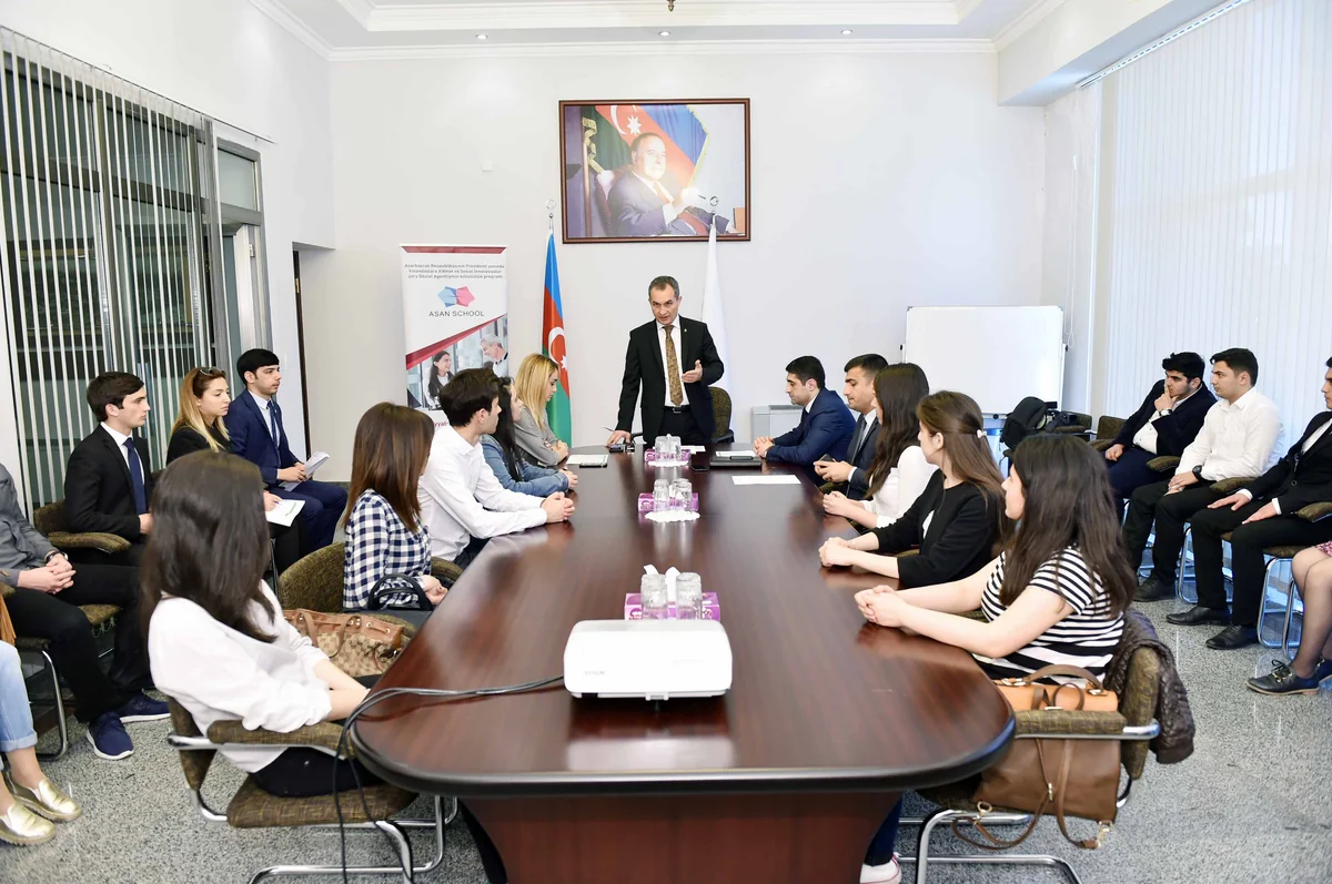 SOCAR-ın İnsan Resursları Departamentində ASAN könüllüləri ilə görüş keçirilib