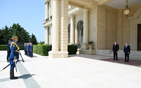 Özbəkistan Prezidentinin rəsmi qarşılanma mərasimi olub