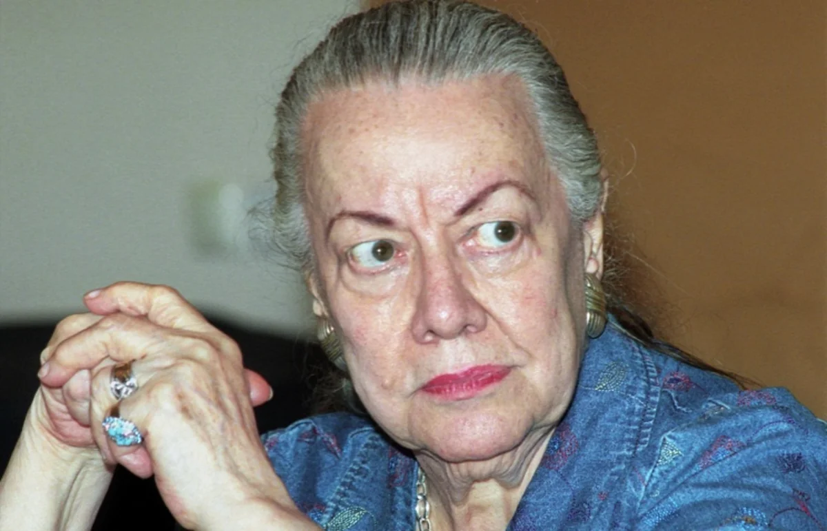 Vladimir Mayakovskinin qızı vəfat edib