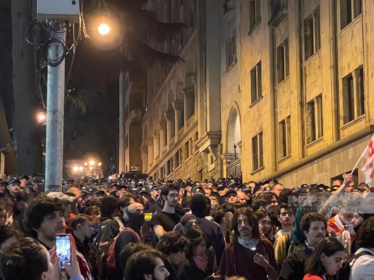 На митинге против закона об иноагентах в Тбилиси задержаны 11 человек