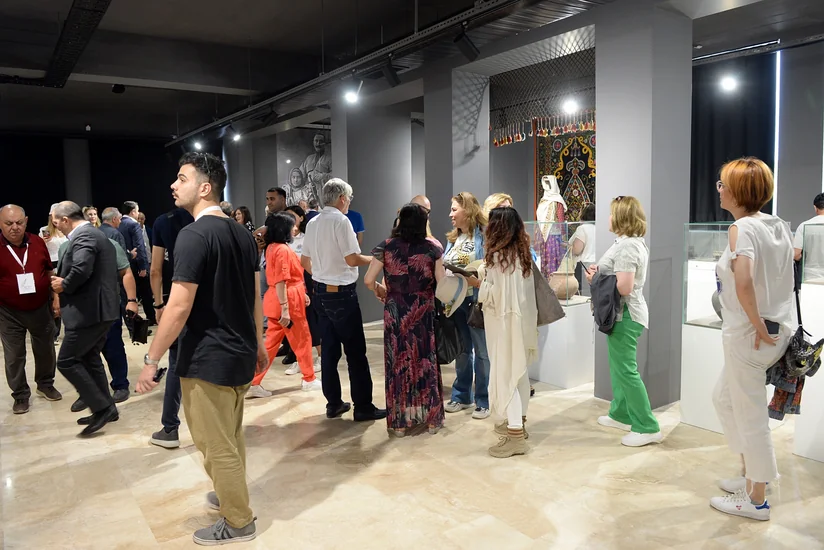 Vaqif Poeziya Günlərinin iştirakçıları Şuşanın tarixi-mədəni məkanlarında olublar