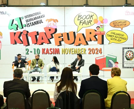 İstanbul sərgisində Azərbaycan yazarlarının iştirakı ilə ədəbi müzakirələr keçirilib