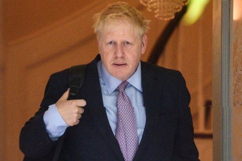 Boris Conson mediadan yayınmaq üçün soyuducuda gizlənib - VİDEO