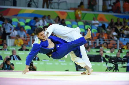 ​Azərbaycan XXXI Yay Olimpiya Oyunlarında ilk medalını qazanıb