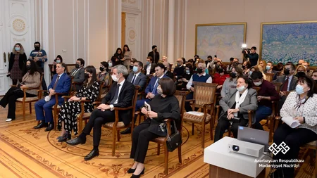 Bakının nadir fotolarını çəkmiş Pol Nadarın sərgisi açılıb