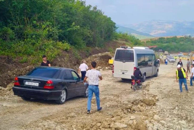 Muğanlı-İsmayıllı istiqamətində xidməti yolda yaranmış məhdudiyyət aradan qaldırılıb