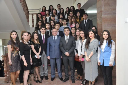 Polşanın səfiri ADU-nun tələbələrinə mühazirə oxuyub