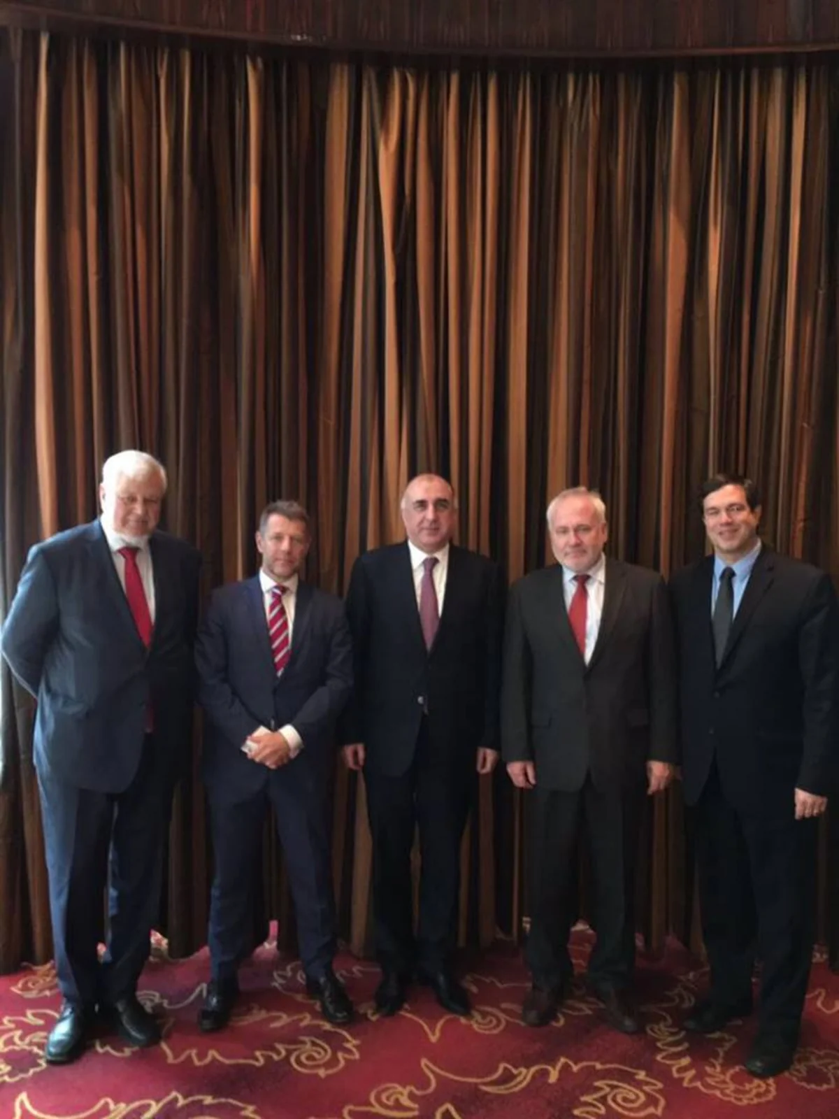 Elmar Məmmədyarov Minsk qrupunun həmsədrləri ilə görüşüb