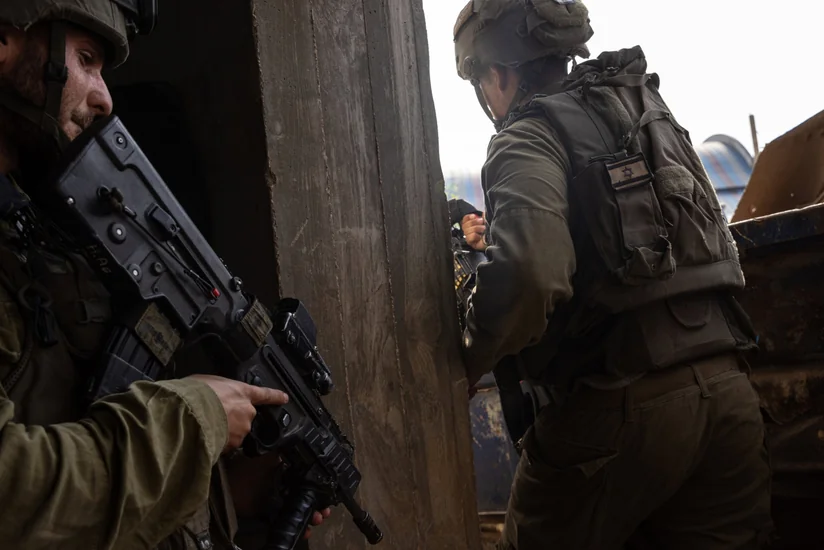 Fight to recapture Israeli towns 'taking longer than expected'