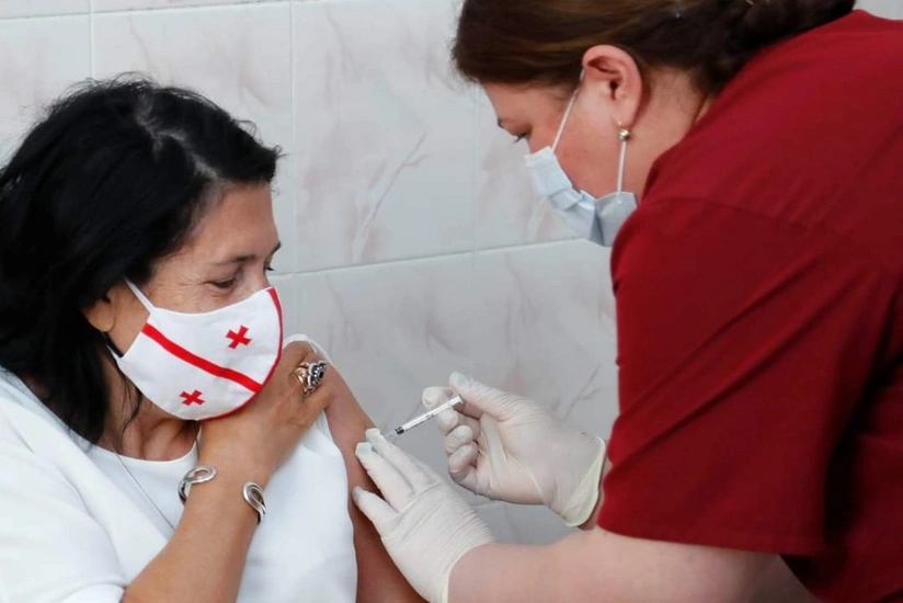 Georgian President gets second dose of vaccine 