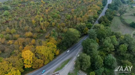 Qəbələdə 10 yaşayış məntəqəsini əhatə edən yollar yenidən qurulub