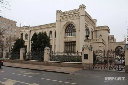 Moscow opens exhibition on 25th anniversary of Azerbaijani-Russian diplomatic relations