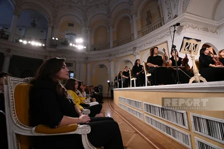 Fərhad Bədəlbəylinin ifasında konsert proqramı təşkil olunub