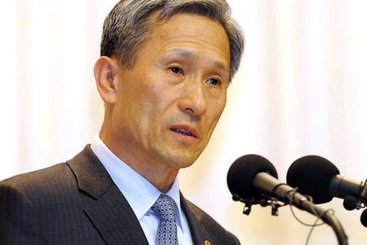 Cənubi Koreyada sabiq müdafiə naziri həbs olunub