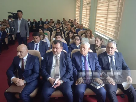 BDU alimləri Tərtər məktəblilərinə Heydər Əliyevin irsi ilə bağlı mühazirə deyiblər