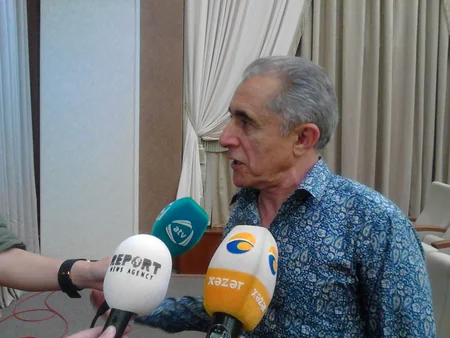 Əməkdar artist Fərqanə Qasımova Nəva muğamını təqdim edib