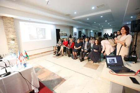 İsveçrə Kantonlar Şurasının sədri Qadın Resurs Mərkəzində olub