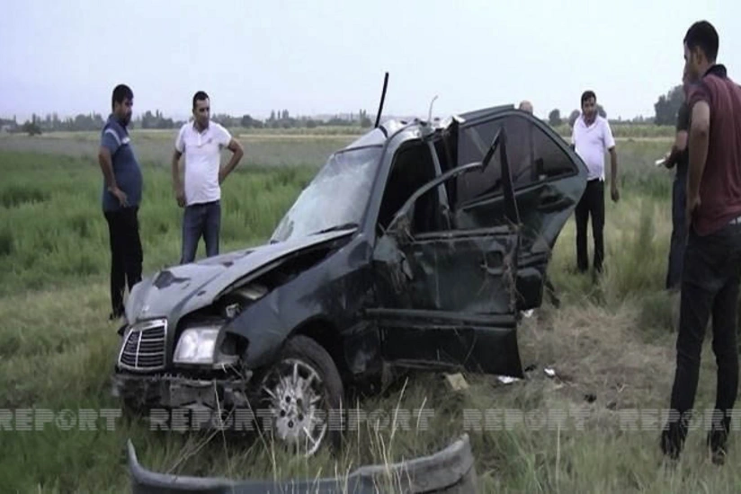 Goranboyda ağır avtomobil qəzası olub, ölən və xəsarət alanlar var