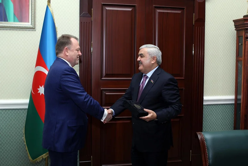 Rövnəq Abdullayev ​Beynəlxalq Cüdo Federasiyasının prezidenti ilə görüşüb