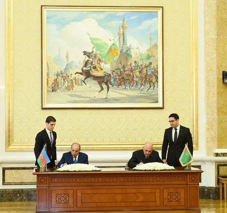 Azerbaijan, Turkmenistan sign bilateral documents