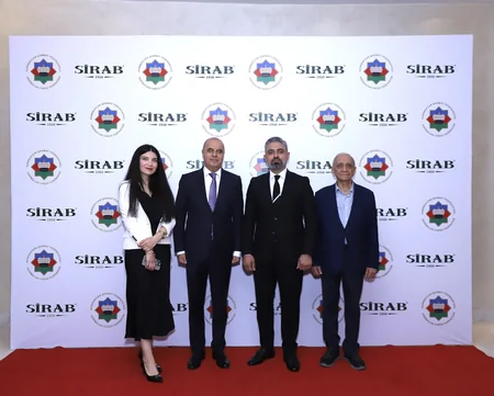 Çempion şahmatçılar “Sirab”ı seçdi