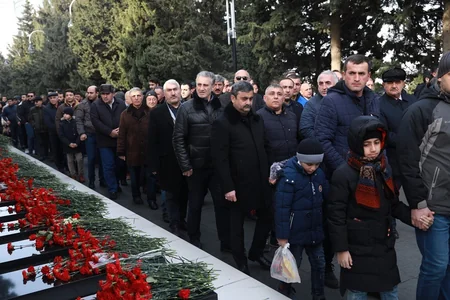 Cüdo ictimaiyyətinin nümayəndələri Şəhidlər xiyabanını ziyarət ediblər