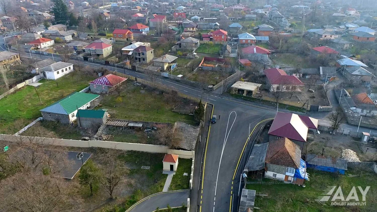 Реконструирована центральная улица села Гахбаш
