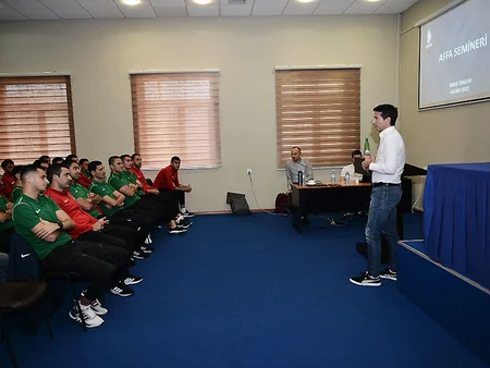 Elit və I dərəcəli futbol hakimləri üçün seminar təşkil olunub