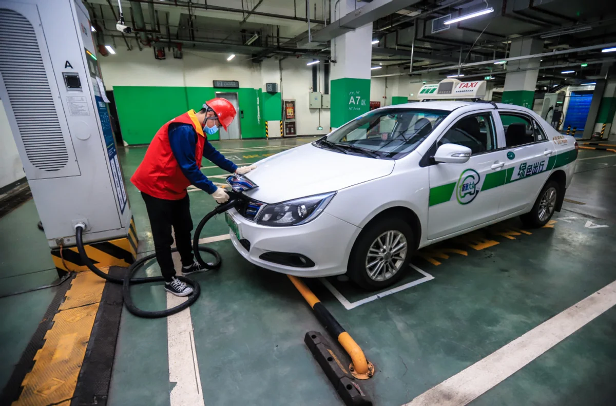 China announces plans to produce NEVs