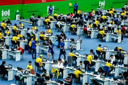31-ci Beynəlxalq İnformatika Olimpiadasının ilk günü - FOTOLARDA