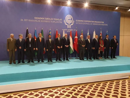 Elmar Məmmədyarov: İƏT əhalisi Azərbaycan üçün dost ailədir - YENİLƏNİB - FOTO