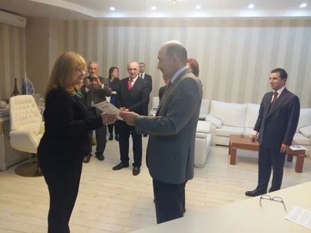 Əbülfəs Qarayev Azərbaycan turizm sənayesinin nümayəndələri ilə görüşüb