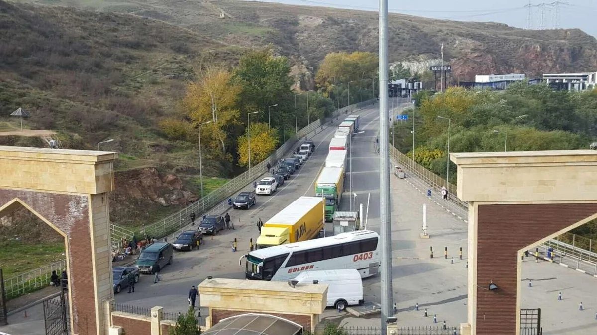 Gürcüstan səfirliyi Azərbaycanda müvəqqəti qalan vətəndaşlarına müraciət edib