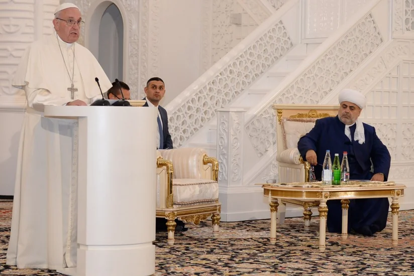 Roma Papası Bakıda çıxışı zamanı Nizami Gəncəvinin əsərlərindən sitatlar gətirib