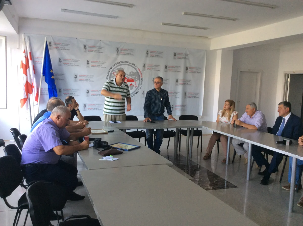 Azərbaycanın iki jurnalisti Gürcüstanın Əməkdar Jurnalisti fəxri adına layiq görülüb