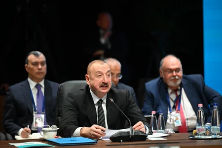 Budapeştdə Türk Dövlətləri Təşkilatının Dövlət başçılarının qeyri-rəsmi Zirvə görüşü keçirilib - YENİLƏNİB-4