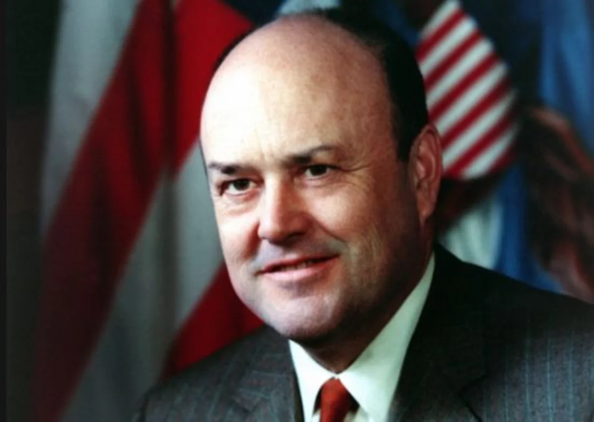 ABŞ-ın sabiq müdafiə naziri vəfat edib