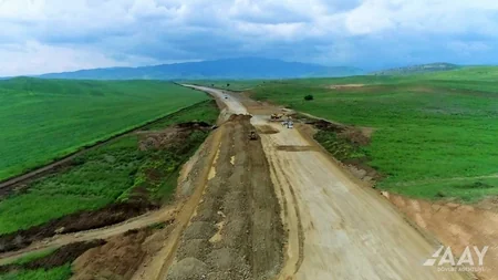 Ağdam-Füzuli yolunun inşası davam edir
