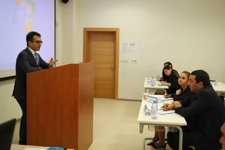 ​Astanada Türk Şurasının gənc diplomatlarına kurslar keçirilib