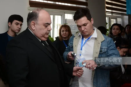 Prezidentliyə namizəd Fuad Əliyev səs verib
