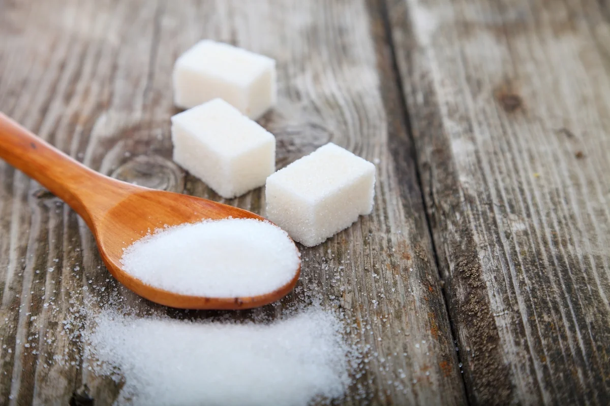 Azerbaijan nearly triples spendings on sugar imports