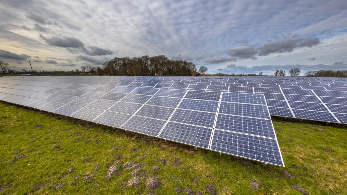 Azərbaycanda günəş elektrik enerjisinin istehsalı 11 %-dək artıb