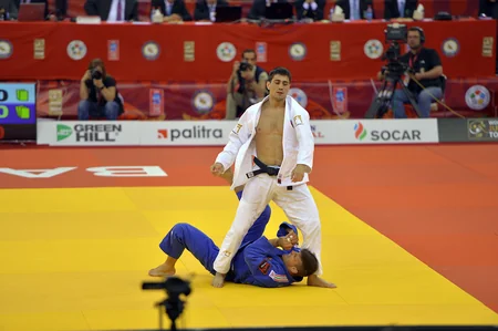 ​Azərbaycanın daha bir cüdoçusu Böyük dəbilqə turnirində bürünc medal qazanıb - FOTO