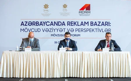Azərbaycanda reklam bazarının vəziyyəti müzakirə edilib