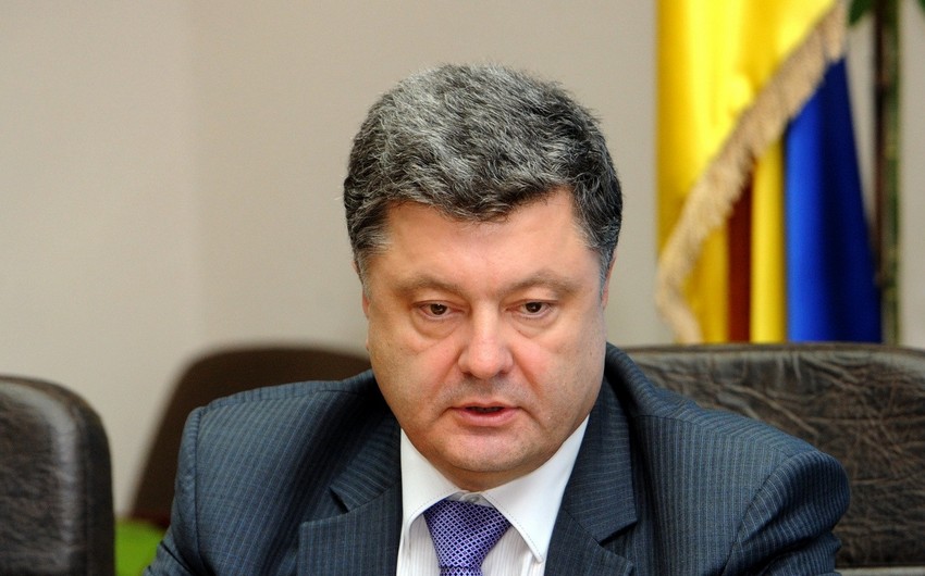 Порошенко: Киев вернет Крым не военными, а экономическими методами