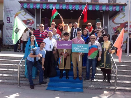Gəncə Teatrı Türkdilli Ölkələrin Beynəlxalq Teatr Festivalında iştirak edir