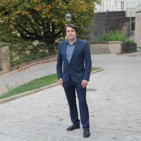 Yashar Ahmadli from Amazon: Homeland is a concept forever, no matter where you live