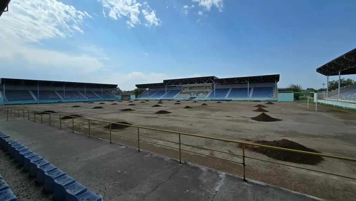 İmişli şəhər stadionu təmir olunur
