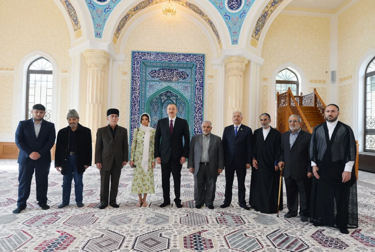 Prezident İlham Əliyev Hacı Cavad məscidinin yeni binasının açılışında iştirak edib - YENİLƏNİB