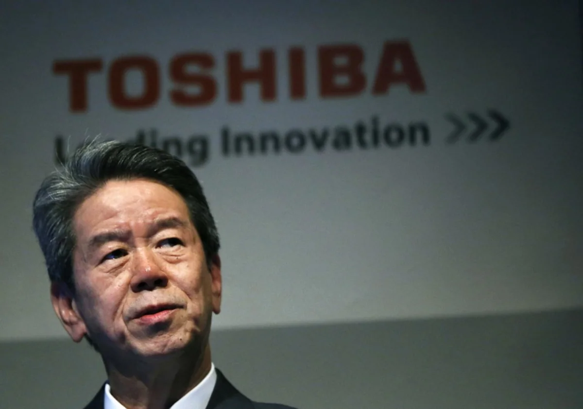 Toshiba chief resigns over accounting scandal